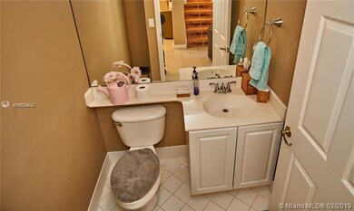 6614 NW 107th Place, Doral, FL 33178 - photo 4