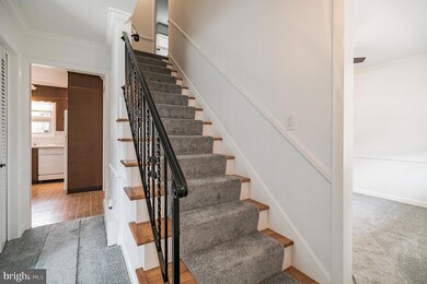 342 Candlewood Cir, Hazleton, PA 18201 - photo 5