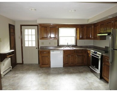 18 Caroline Dr, Milford, MA 01757 - photo 3