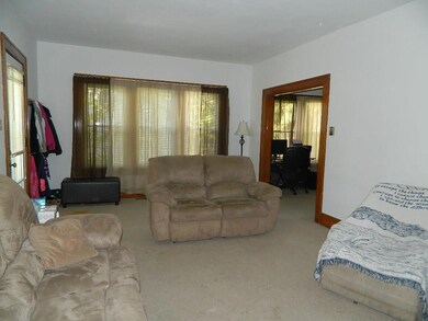843 Crescent Dr, Sidney, OH 45365 - photo 5