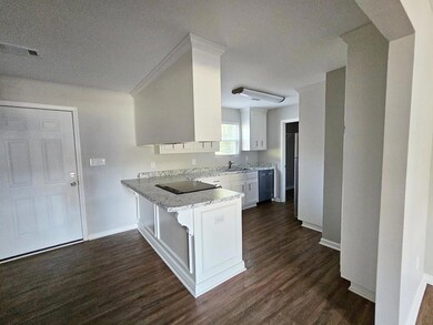 1307 8th Ave, Albany, GA 31707 - photo 7