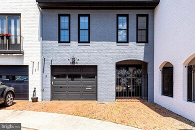 2045 N Abingdon St, Arlington, VA 22207 - photo 4