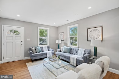 231 55th St NE, Washington, DC 20019 - photo 7