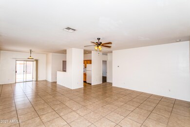 02 Family Room