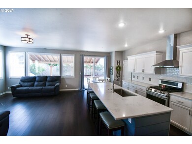 5518 Jeffrey Way, Eugene, OR 97402 - photo 6