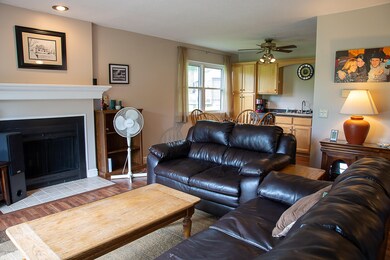 ©Klose2u Photography LLC 208B Fairway Ct