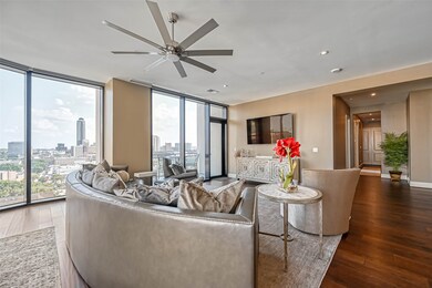 Electric shades in all rooms