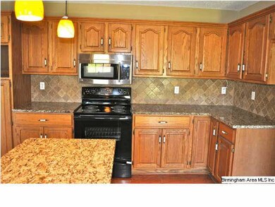 151 Emerald Valley Ln, Sylacauga, AL 35151 - photo 3