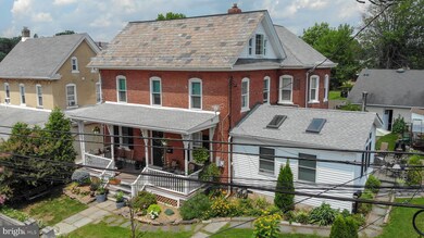 19 N 2nd St, Souderton, PA 18964 - photo 3