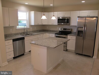 78 Rustic Ln, Colonial Beach, VA 22443 - photo 5