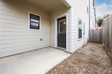 812 Fisher St unit H, Houston, TX 77018 - photo 4