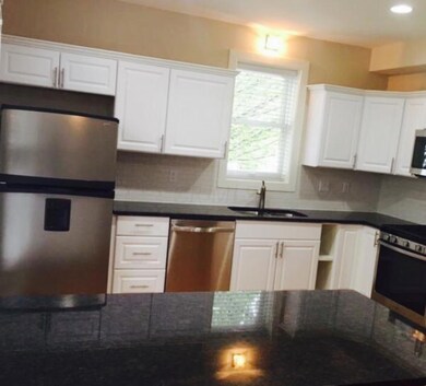 507 Forest St, Columbus, OH 43206 - photo 4