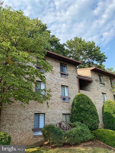 2235 Castle Rock Square unit 2B, Reston, VA 20191 - photo 3