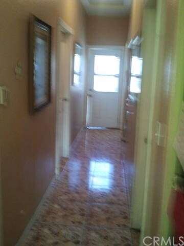 11706 Antwerp Ave, Los Angeles, CA 90059 - photo 6