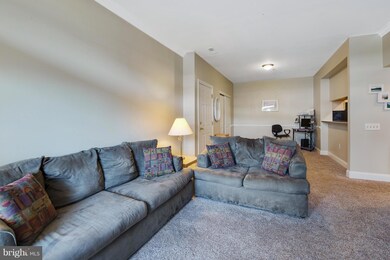 2705 Waters Edge Dr unit 2705, Newark, DE 19702 - photo 4