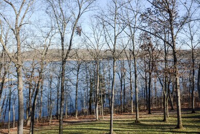 Gorgeous in Any Season