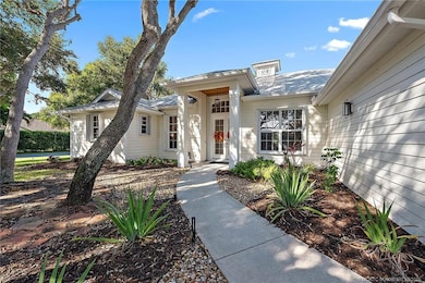 1418 NE Oak Bluff Ln, Jensen Beach, FL 34957 - photo 3