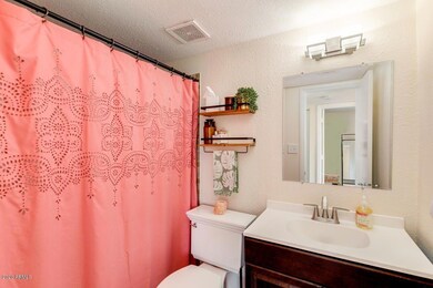 Updated Full Bath