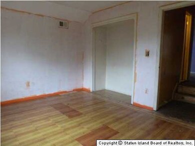 5 Ludwig Ln unit A, Staten Island, NY 10303 - photo 6