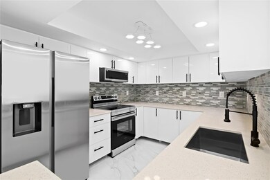 800 Parkview Dr unit 718, Hallandale Beach, FL 33009 - photo 4