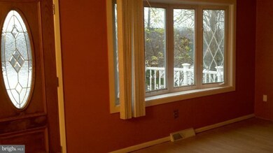 333 Margate Dr, Glen Burnie, MD 21060 - photo 3