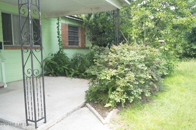 6554 Larne Ave, Jacksonville, FL 32244 - photo 3