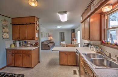 Open Kitchen to Den