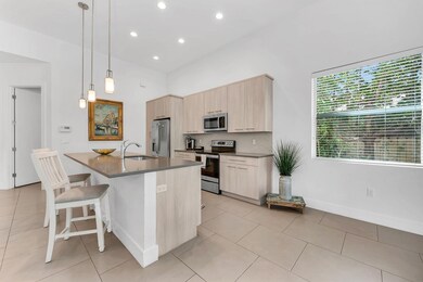 811 108th Ave N, Naples, FL 34108 - photo 6