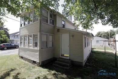 5304 308th St, Toledo, OH 43611 - photo 2