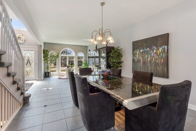 716 Howard Ave, Des Plaines, IL 60018 - photo 4