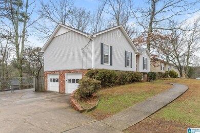 1729 Timbercrest Cir, Birmingham, AL 35235 - photo 2