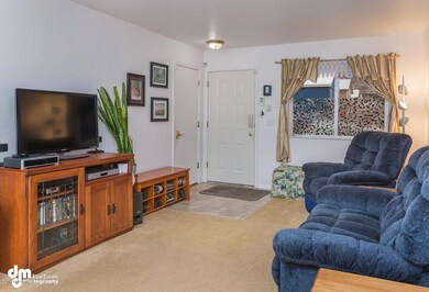 3628 Sycamore Loop Anchorage-large-004-L