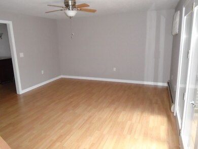 109 Pennacook Dr unit 109, Leominster, MA 01453 - photo 4