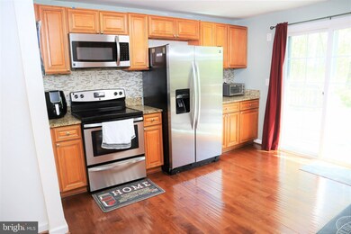 6533 Pinewood Ln, Warrenton, VA 20187 - photo 6