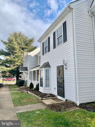 507 Powhatan Ct unit 81, Stafford, VA 22556 - photo 4