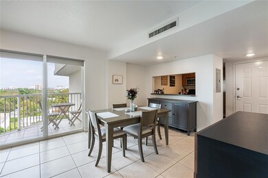 280 SW 20th Rd unit 804, Miami, FL 33129 - photo 3