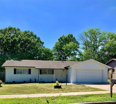 1620 S 5th St, Broken Arrow, OK 74012 - photo 2