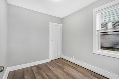 118 Maxfield St unit 1, New Bedford, MA 02740 - photo 7