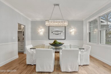 Spacious Dining Room