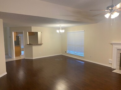 4007 Dogwood Dr, Pearland, TX 77584 - photo 4