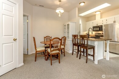 1002 9th Ave SE unit C201, Puyallup, WA 98372 - photo 7