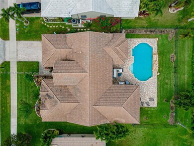 2864 E Abiaca Cir, Davie, FL 33328 - photo 3