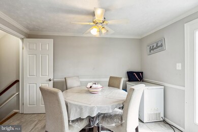 12506 Coral Grove Place, Germantown, MD 20874 - photo 4