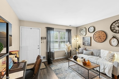 1033 Cellar Ave unit 1033, Scotch Plains, NJ 07076 - photo 6