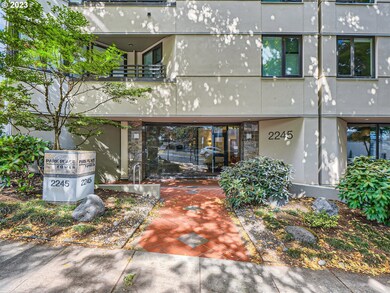 Entrance/Foyer