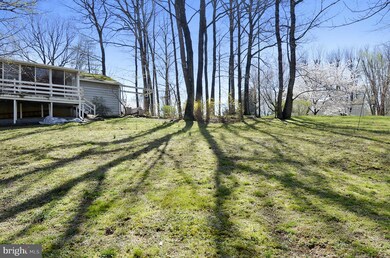 3212 Dominy Ct, Oakton, VA 22124 - photo 2