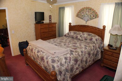 4 Barbara Ln, Edgemere, MD 21219 - photo 7