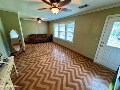 1103 N Yale St, Cleveland, MS 38732 - photo 3