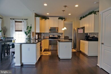 135 Doyle St, Gerrardstown, WV 25420 - photo 6