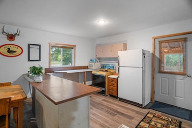 W9336 State Highway 35, Pepin, WI 54759 - photo 2